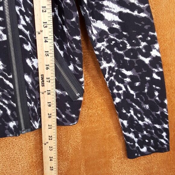 CHICOS Womens Sweater 0 Small Black Leopard Zip Up Moto Ombre Colorblock Knit - Picture 4 of 6